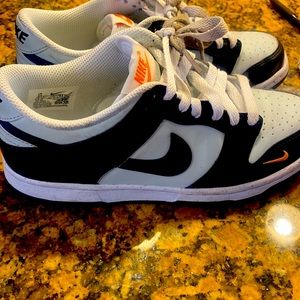 Nike dunk boys 6y worn a handful of times